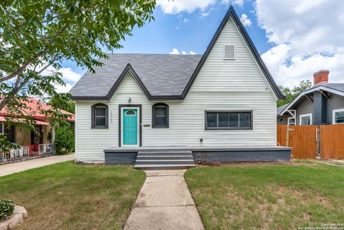 1031 Avant Ave, San Antonio, TX, 78210-3632 | Card Image