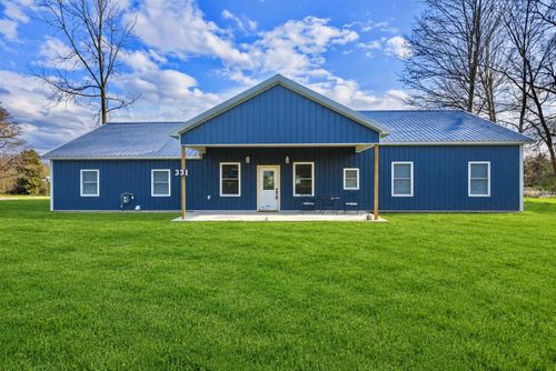 331 E State St, Hanover, MI, 49241-9822 | Card Image