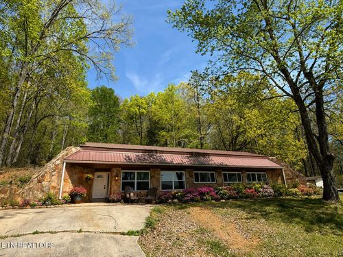 522 College Grove Rd, Rockwood, TN, 37854-4209 | Card Image
