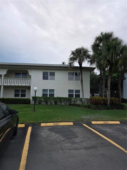 apt-h2-2805 Victoria Way, Coconut Creek, FL, 33066-1353 | Card Image