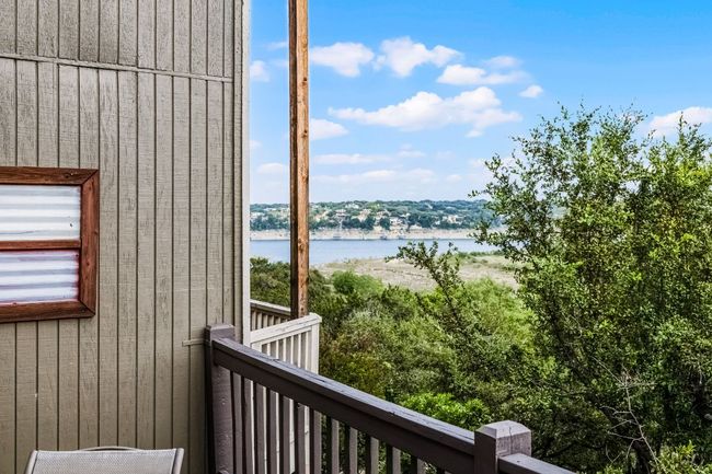 229 Comanche Ln, House other with 2 bedrooms, 2 bathrooms and 2 parking in Lago Vista TX | Image 18