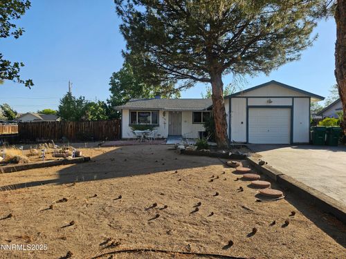 6480 David James Blvd, Sparks, NV, 89436-6647 | Card Image