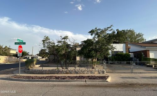 11760 John Polley Cir, El Paso, TX, 79936-6223 | Card Image