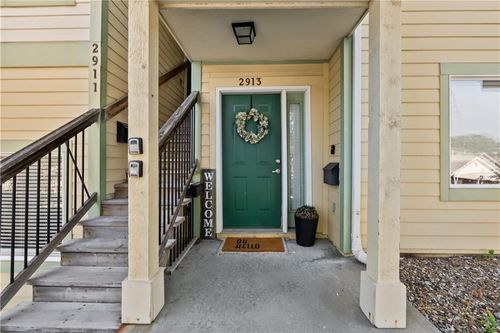 2913 Cherry St, Kansas City, MO, 64108-3110 | Card Image