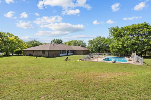 116 Woodland Trl, Weatherford, TX, 76085-9071 | Card Image