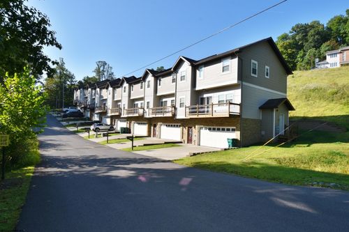 208 Timber Ridge Drive, Bridgeport, WV, 26330 | Card Image