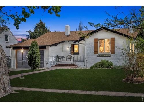2260 Leyden St, Denver, CO, 80207-3939 | Card Image