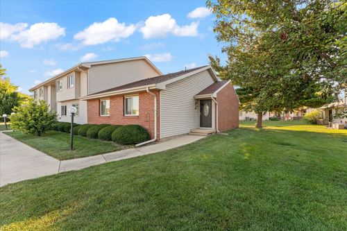 914-914 Kara Drive, Champaign, IL, 61822 | Card Image