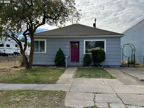 208 E Main St, Goldendale, WA, 98620-9015 | Card Image