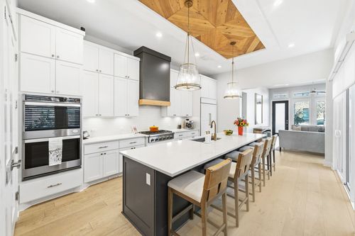 4209 Elevator Dr, Austin, TX, 78731-4414 | Card Image