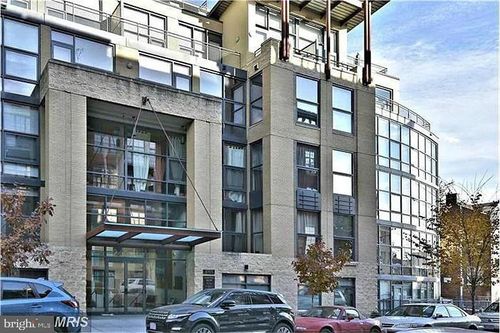 t08-2301 Champlain St Nw, WASHINGTON, DC, 20009-8706 | Card Image