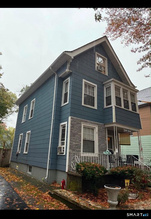 395 Shelton Ave, New Haven, CT, 06511-1124 | Card Image