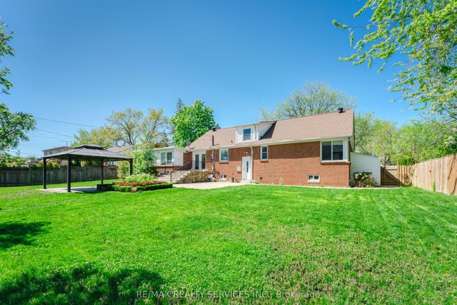 232 Patrice Dr, House other with 7 bedrooms, 6 bathrooms and 6 parking in Windsor ON | Image 33