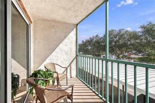23-7294 Cloister Dr, SARASOTA, FL, 34231-8084 | Card Image