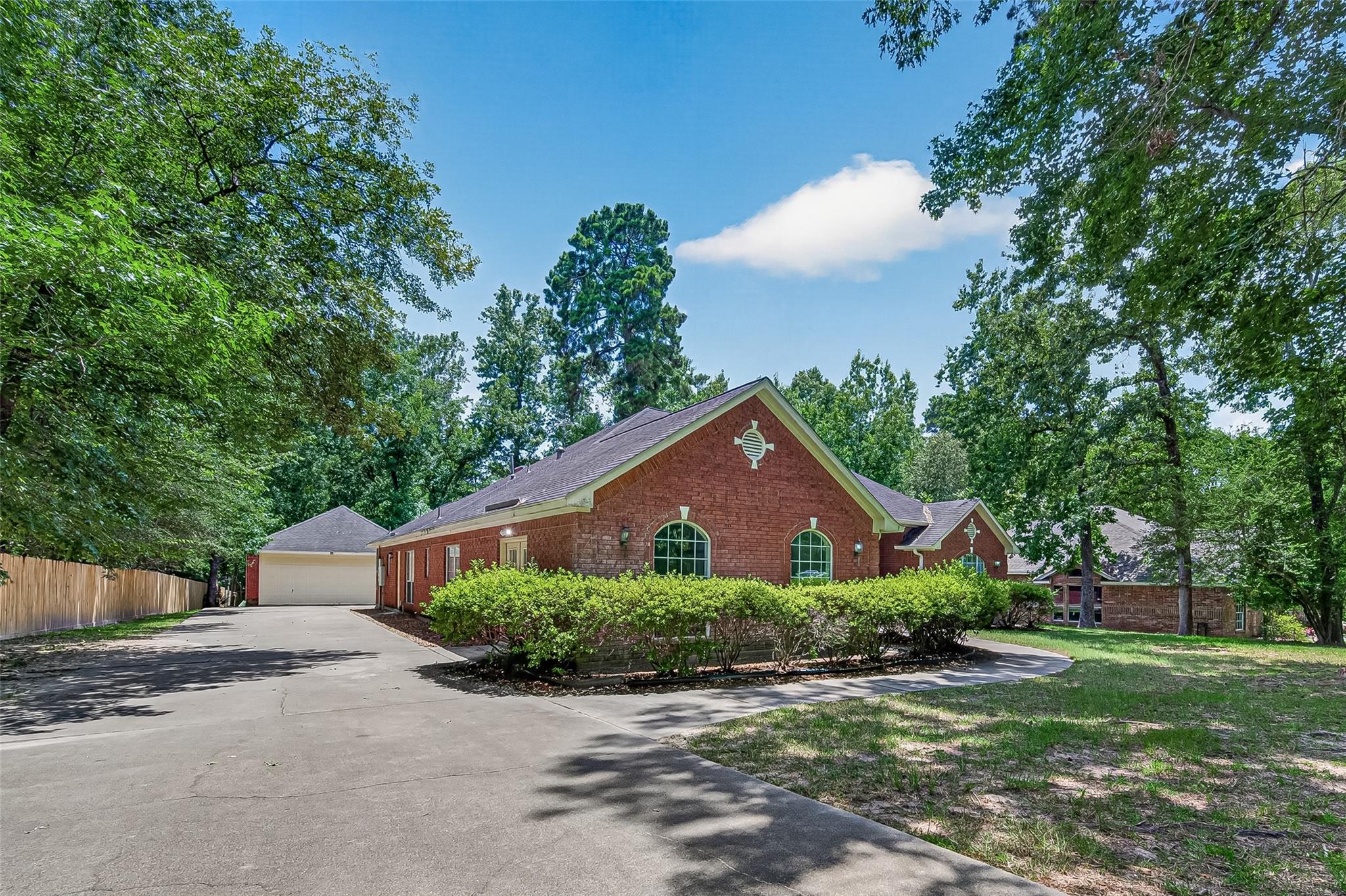Residential Lease in Conroe 2