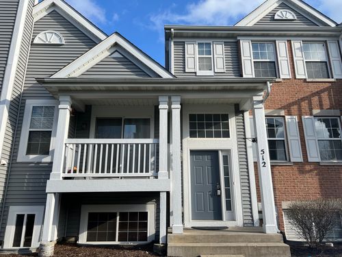 512-512 Lincoln Station Dr, Oswego, IL, 60543-8137 | Card Image