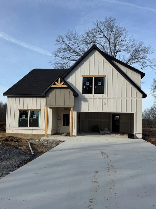 149 Cripps Ln, Smithville, TN, 37166-5179 | Card Image