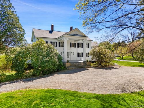345 Mclain St, Bedford Hills, NY, 10507-2228 | Card Image