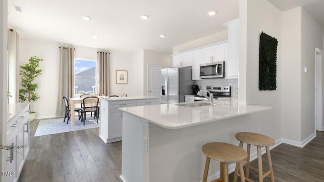 Kitchen | Image 8