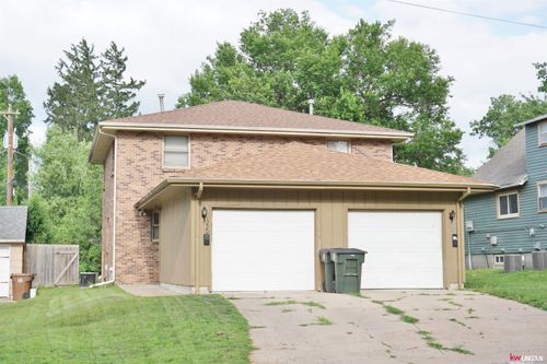 1220 S 32nd St, Lincoln, NE, 68510-3261 | Card Image