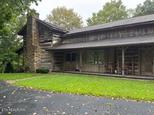 9633 Stringtown Rd, Strawberry Plains, TN, 37871-1278 | Card Image