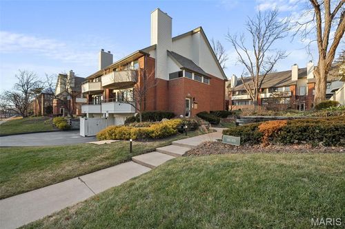 a-5591 Waterman Blvd, Saint Louis, MO, 63112-1818 | Card Image