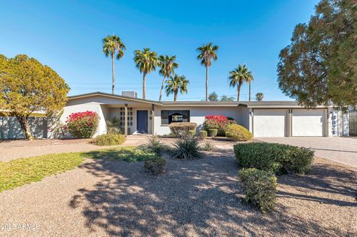 9821 N 29th Pl, Phoenix, AZ, 85028-4403 | Card Image