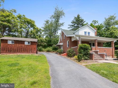 276 Gore Rd, Gore, VA, 22637-2423 | Card Image