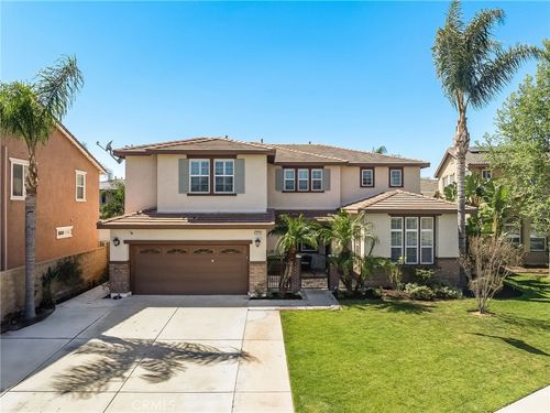 6835 Noric Cir, Eastvale, CA, 92880-3912 | Card Image