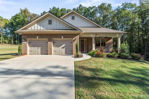 143 Whitworth Dr, Locust Grove, GA, 30248-3205 | Card Image