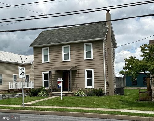 249 N Main St, MERCERSBURG, PA, 17236-1747 | Card Image