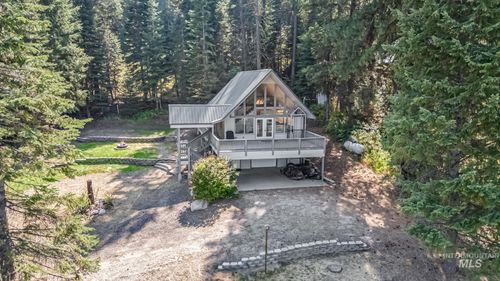 31 Lem Ct, Cascade, ID, 83611 | Card Image