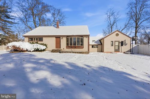 1057 Bridge Rd, BENSALEM, PA, 19020-3201 | Card Image