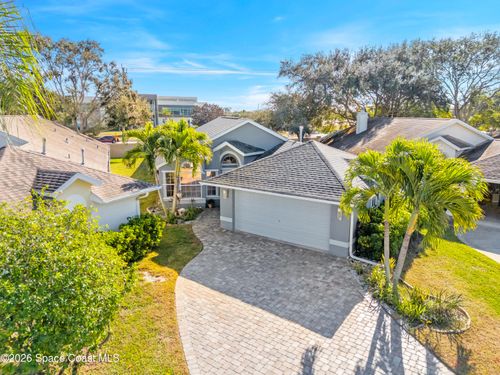 3904 Saint Armens Cir, Melbourne, FL, 32934-8354 | Card Image