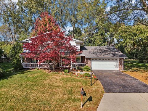 720 W Fairfield Court, Glendale, WI, 53217 | Card Image