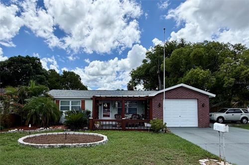 7004 Rockwood Dr, PORT RICHEY, FL, 34668-3837 | Card Image
