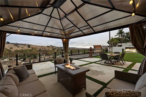 29252 Country Hills Rd, San Juan Capistrano, CA, 92675-1029 | Card Image