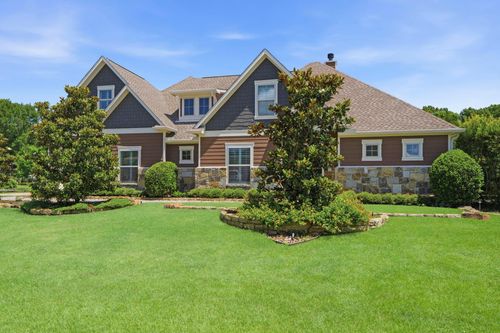 20036 Western Trails Blvd, Montgomery, TX, 77316-2922 | Card Image