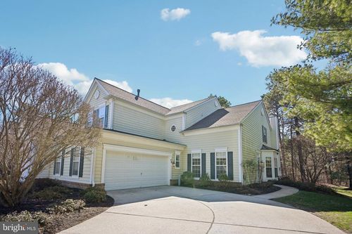 48 Wrentham Dr, MEDFORD, NJ, 08055-3827 | Card Image