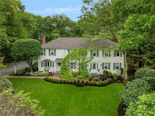 120 Fox Run, East Greenwich, RI, 02818-5100 | Card Image