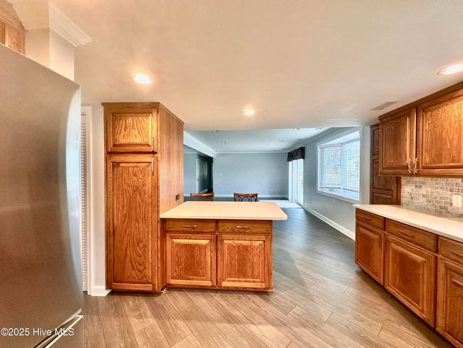 Kitchen to Living Room | Image 25