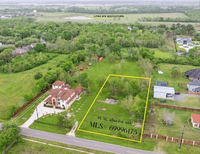 8917 Hawk Rd, House other with 5 bedrooms, 5 bathrooms and 2 parking in Pearland TX | Image 4