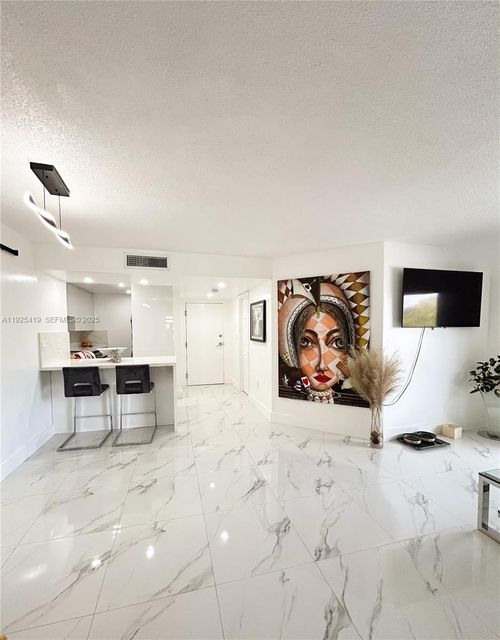 apt-307-10795 Sw 108th Ave, Miami, FL, 33176-8114 | Card Image