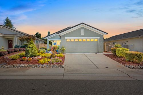 2561 Winding Way, Lincoln, CA, 95648 | Card Image