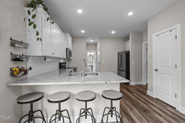 18-web-or-mls-P1065543 | Image 11