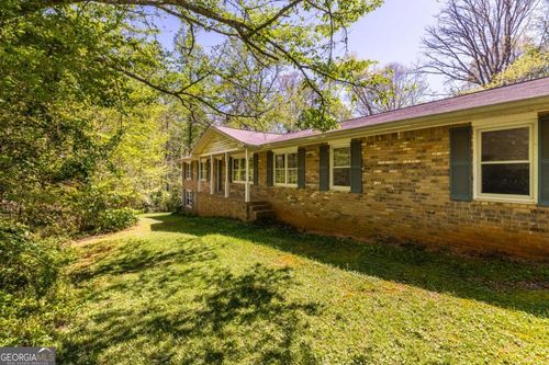 302 Pine Lake Dr, Cumming, GA, 30040-2025 | Card Image