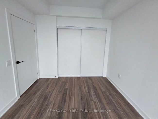 901 - 2782 Barton St E, Condo with 1 bedrooms, 1 bathrooms and null parking in Hamilton ON | Image 11