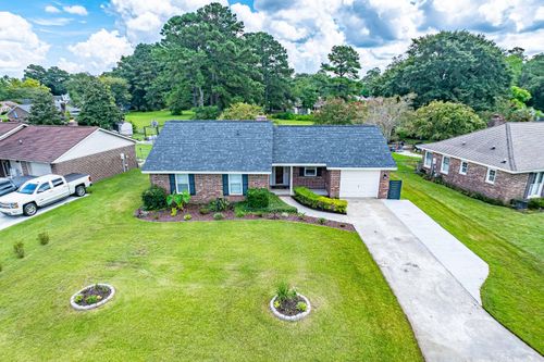 132 Marion Rd, Summerville, SC, 29486-1963 | Card Image
