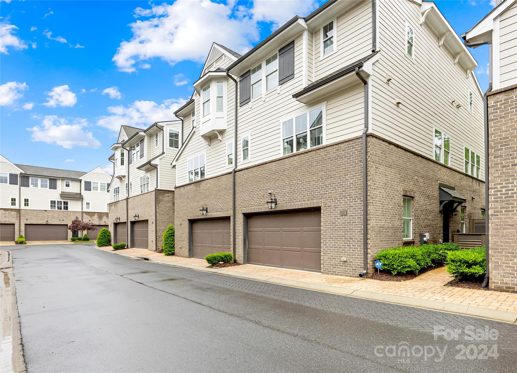 Cotswold Pl, Charlotte, NC 28211