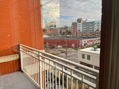 apt-634-400 W North St, Raleigh, NC, 27603-1563 | Card Image